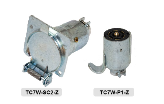 Plug made of Zinc Die Cast housing for superior corrosion resistance and brass pin terminals for best conductivity